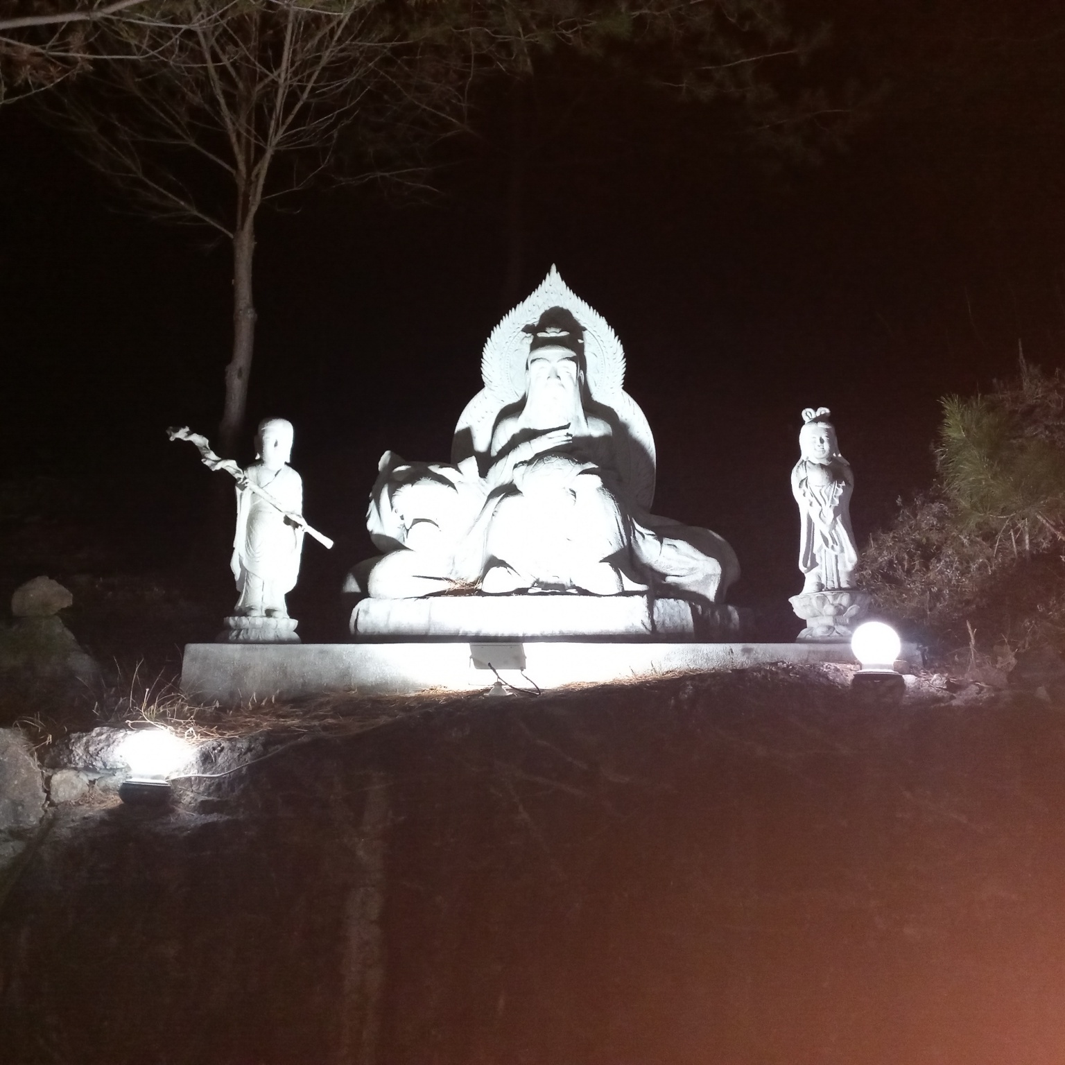 3716935656_hYEJAkHG_0ff3cb35a440b5d43001caaa8c5d0f0230b973c1.jpg 이미지크게보기